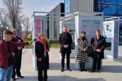 12. dr Aleksandra Janiszewska, dyr. dr Tomasz Matuszak, Adrian Kossowski, dyr. Renata Wojtczak, wiceprezydent Andrzej Kacperek, fot. Maciej Hubka